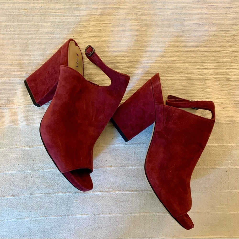 Burgundy suede heels